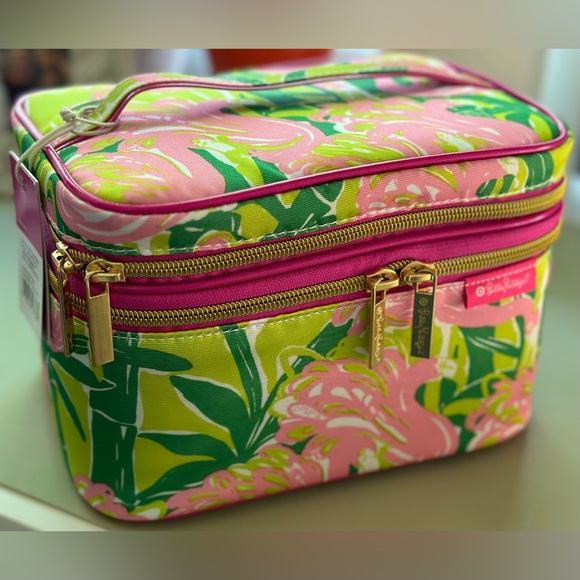 Lilly Pulitzer and Target collaboration make up/ train case - Picture 2 of 2